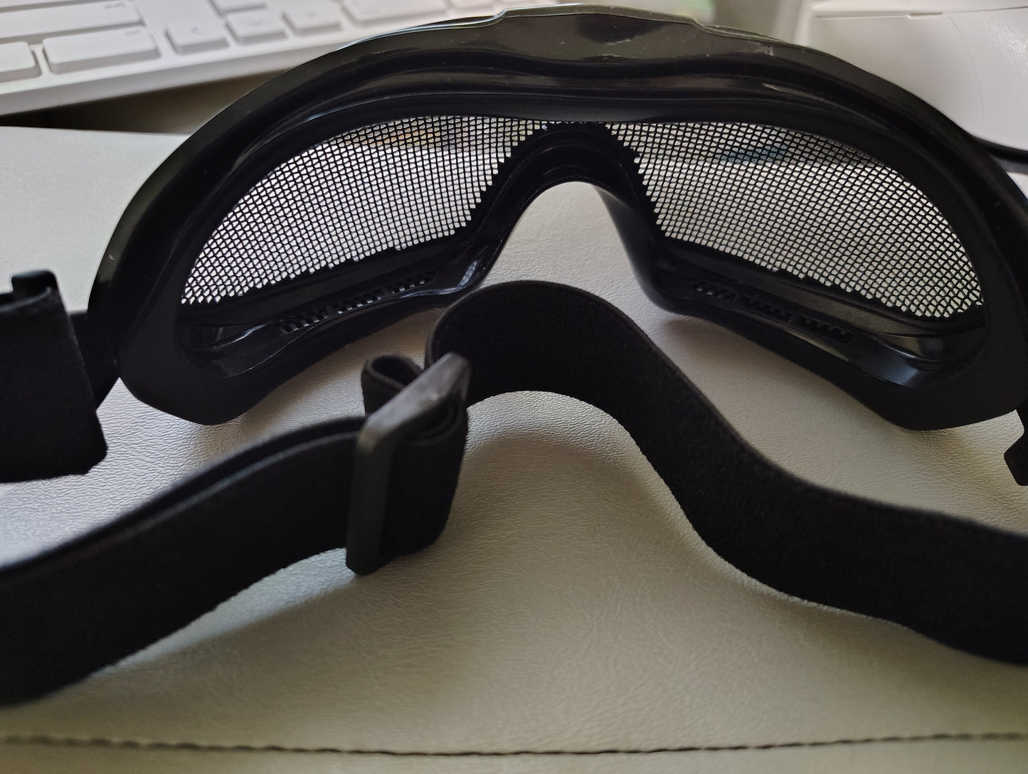 Pyramex Mesh Safety Glasses With Strap